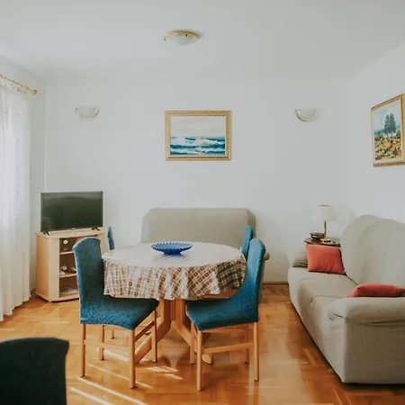 Apartmán Hola